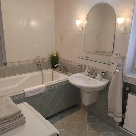 Julia Апартаменты